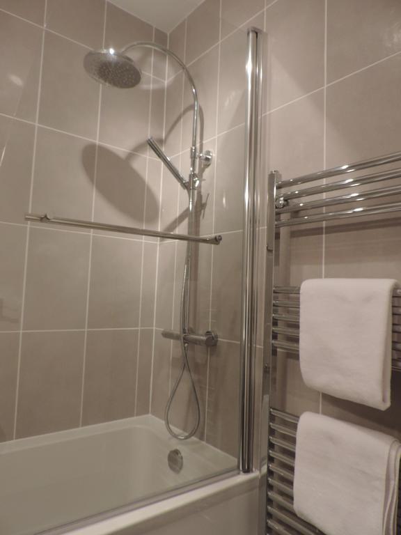 Burlington Beach Apartments Brighton Номер фото
